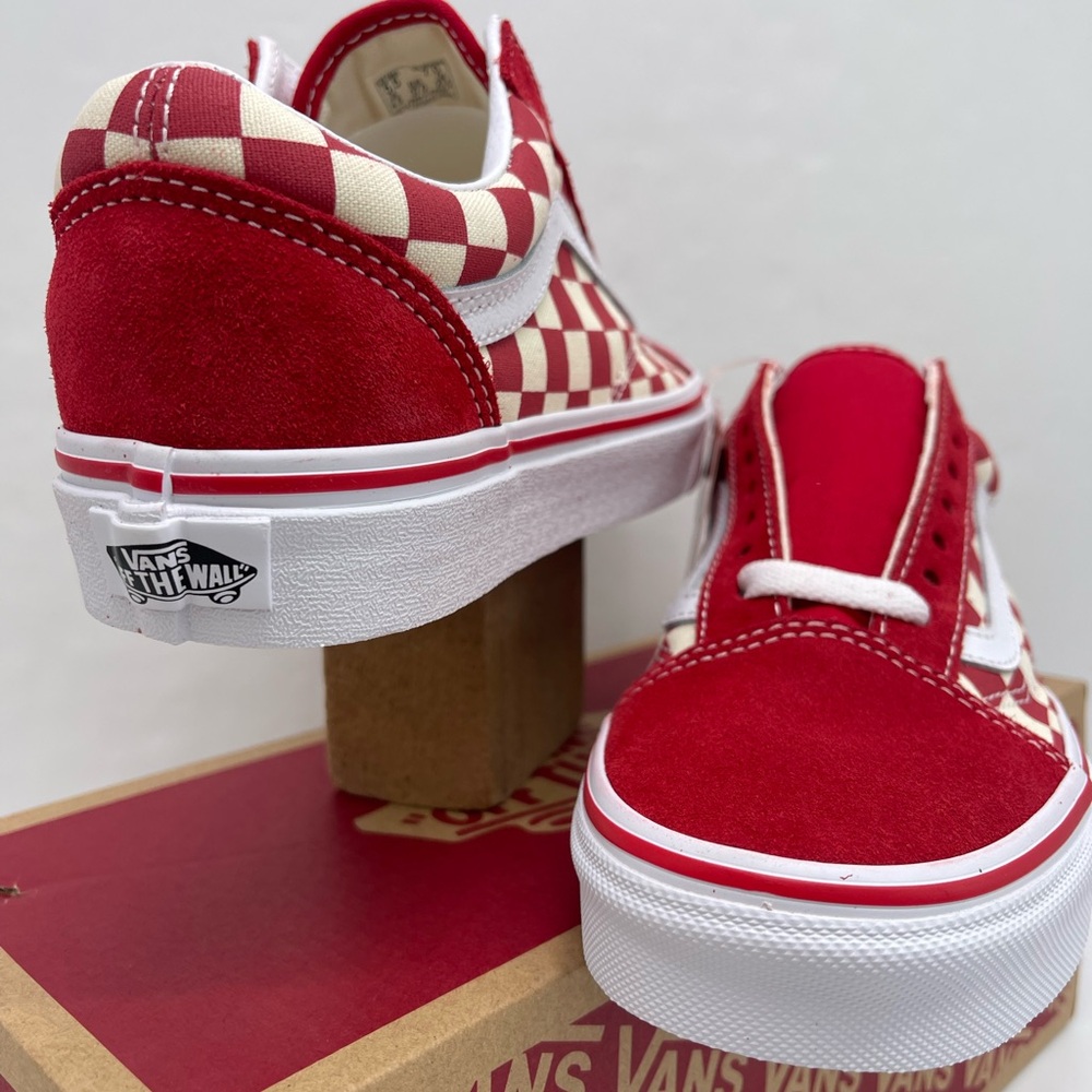 Vans WMNS Old Skool
(Primary Check) Rng Red/White Sneakers 
VN0A38G1P0T - Picture 8 of 16
